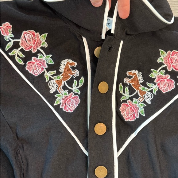 UNIQUE VINTAGE Embroidered Rodeo Horse Roses Stretchy Jumpsuit Size Medium NWT - Picture 4 of 8